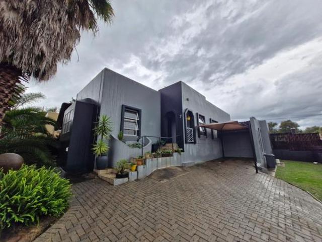 Townhouse for sale in Westonaria, Gauteng