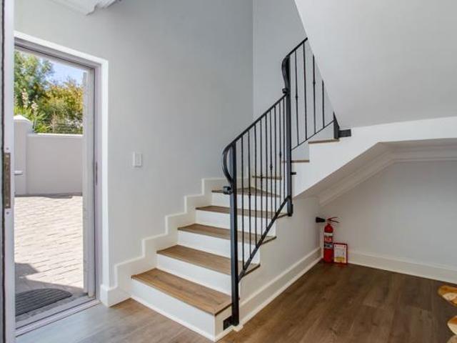 Townhouse for sale in Durbanville, Western Cape