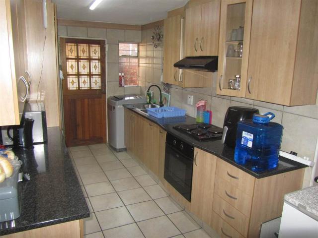 Townhouse for sale in East Rand