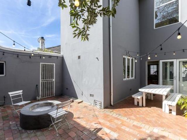 Townhouse for rent in Cape Town, Western Cape