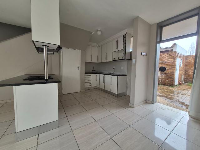Townhouse for rent in Springs, Gauteng