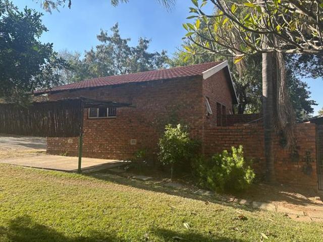 Townhouse for rent in Tlhabane, North West