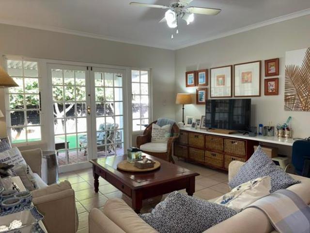 Townhouse for rent in Seaview, Kwazulu-natal