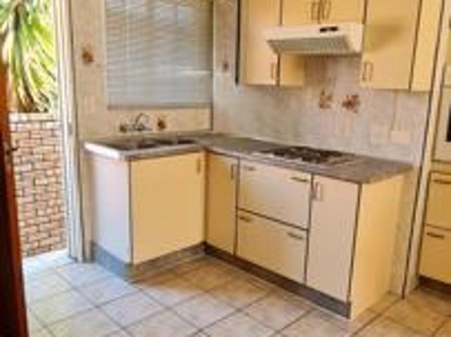 Townhouse for rent in Ekurhuleni, Gauteng
