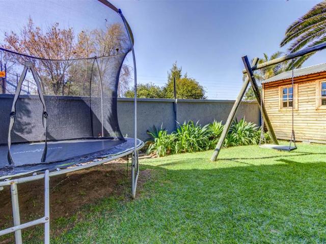 Townhouse for sale in Ekurhuleni, Gauteng