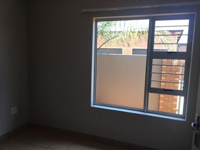 Townhouse for rent in Jansenpark, City of Ekurhuleni Metropolitan Municipality