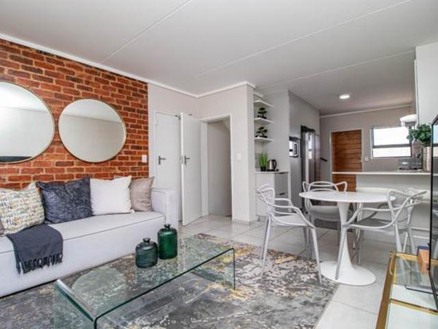 Townhouse for rent in Ekurhuleni, Gauteng