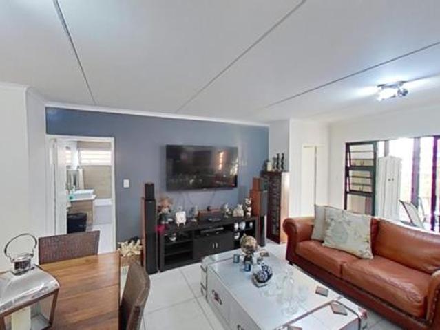 Townhouse for rent in Ekurhuleni, Gauteng