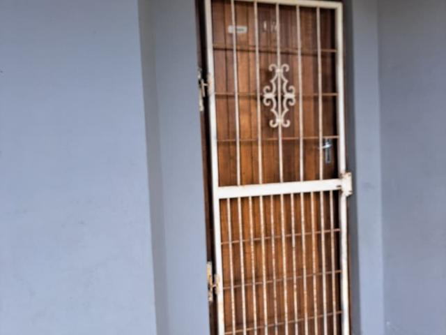 Townhouse for rent in Seaview, Kwazulu-natal