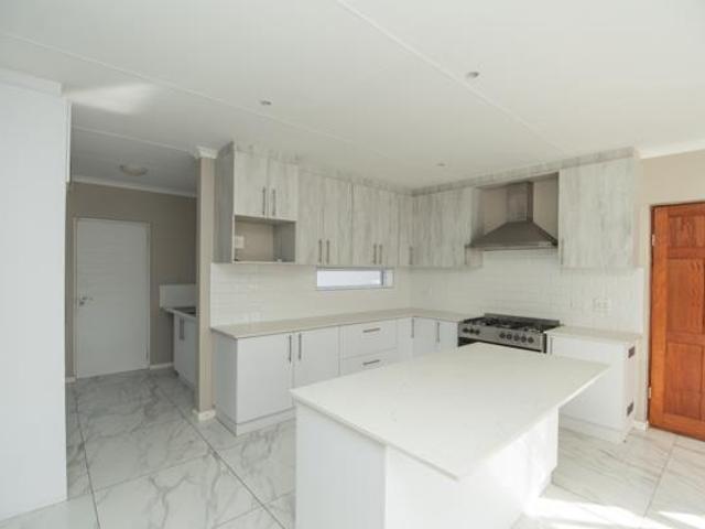 Townhouse for sale in Eastern Cape