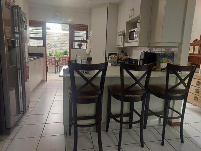 Townhouse for sale in Amatola View, Bhisho