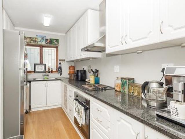 Townhouse for sale in Cape Town, Western Cape