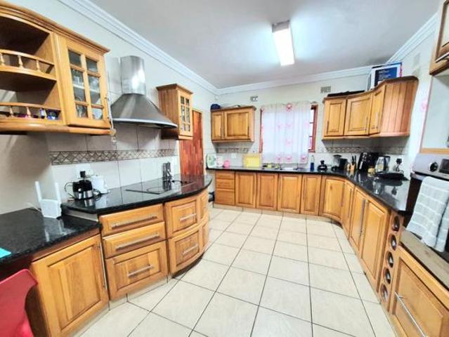 Townhouse for sale in UMhlathuze Municipality, Kwazulu-natal