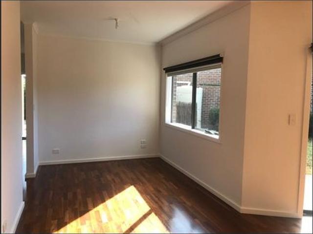 Townhouse for rent in Camerons Creek, Victoria