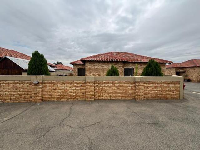 Townhouse for sale in Westonaria, Gauteng