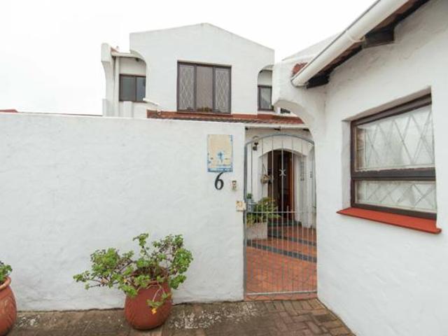Townhouse for sale in Eastern Cape