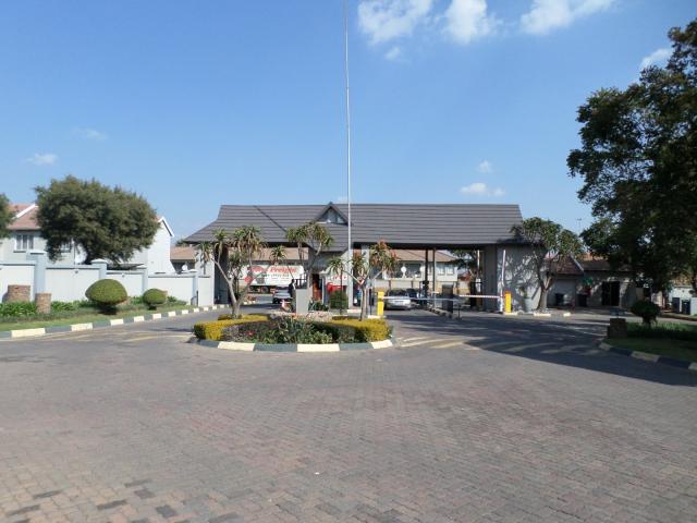 Townhouse for sale in Ekurhuleni, Gauteng