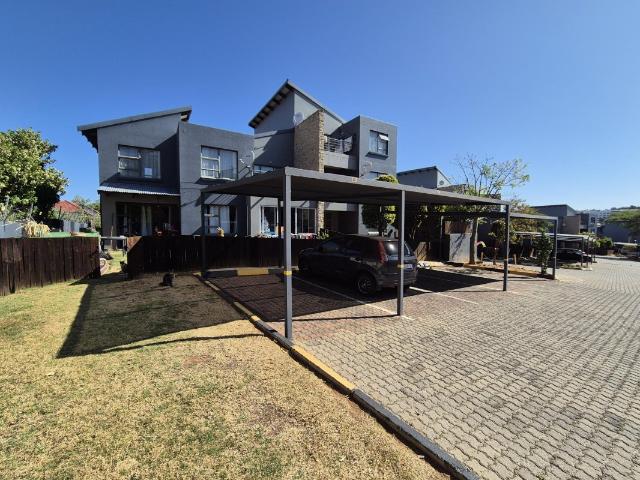 Townhouse for sale in Ekurhuleni, Gauteng
