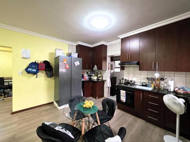 Townhouse for rent in Dr Kenneth Kaunda, North West