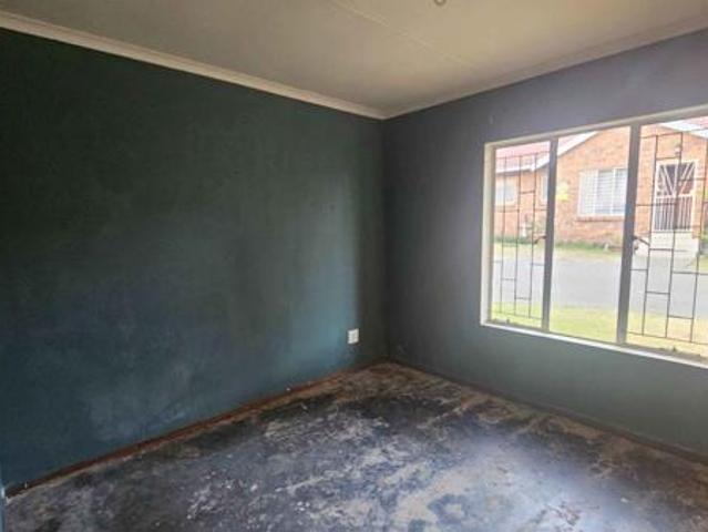 Townhouse for sale in Westonaria, Gauteng