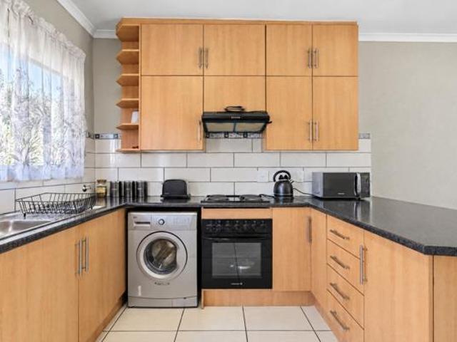 Townhouse for sale in West Rand Garden estates, Westonaria Local Municipality