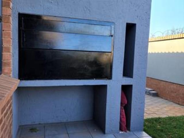 Townhouse for sale in Bloemfontein, Free State