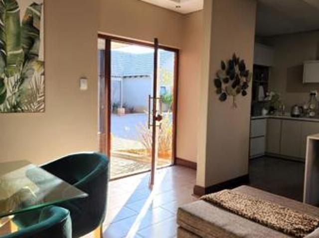Townhouse for sale in Bloemfontein, Free State