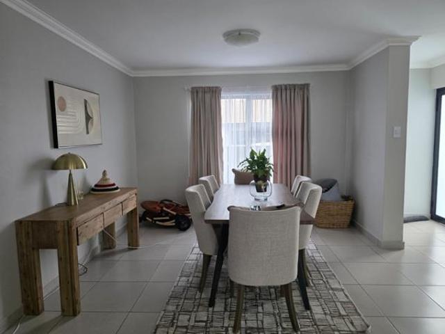 Townhouse for sale in Bloemfontein, Free State