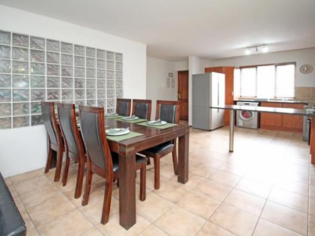 Townhouse for sale in Tembisa, Gauteng