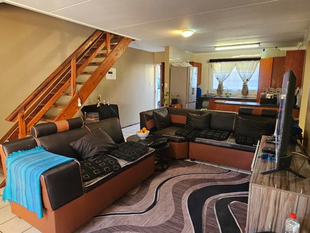 Townhouse for sale in Tembisa, Gauteng