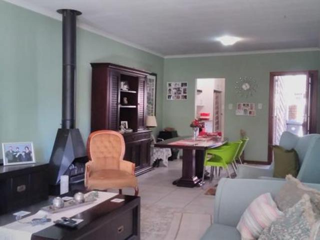 Townhouse for rent in Westonaria, Gauteng