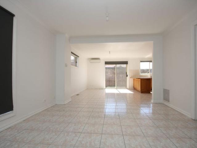 Townhouse for rent in Camerons Creek, Victoria