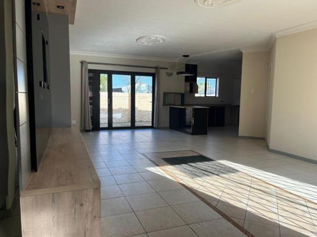 Townhouse for rent in Groot Brak Rivier, Western Cape