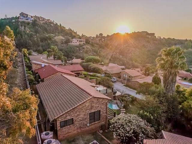 Townhouse for sale in Westonaria, Gauteng