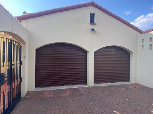 Townhouse for sale in Bloemfontein, Free State