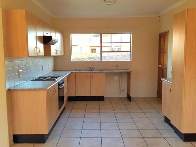 Townhouse for rent in Midvaal, Gauteng