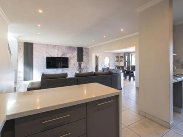 Townhouse for sale in Centurion, Gauteng