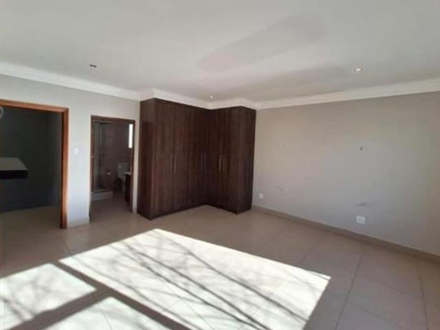 Townhouse for sale in Bloemfontein, Free State