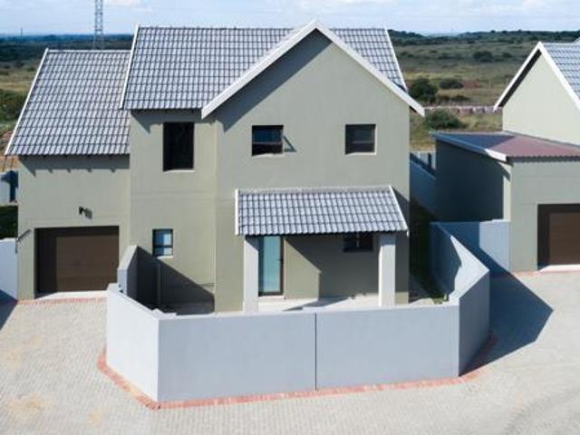 Townhouse for sale in Bloemfontein, Free State