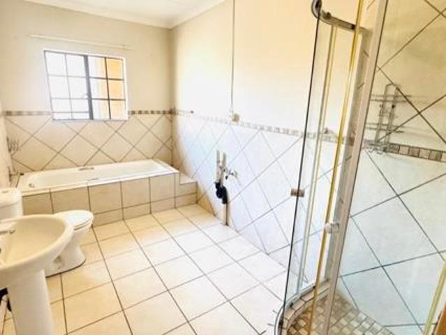 Townhouse for sale in Witbank, Mpumalanga