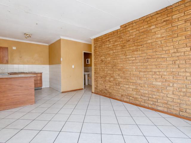 Townhouse for sale in Westonaria, Gauteng