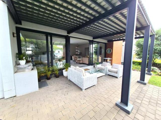 Townhouse for rent in Westonaria, Gauteng