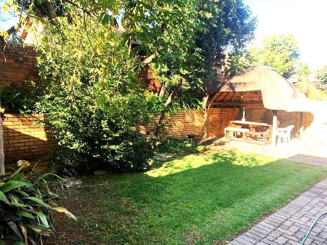 Townhouse for rent in Roodepoort