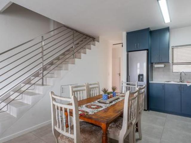 Townhouse for sale in Durbanville, Western Cape
