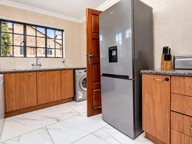 Townhouse for sale in West Rand Garden estates, Westonaria Local Municipality