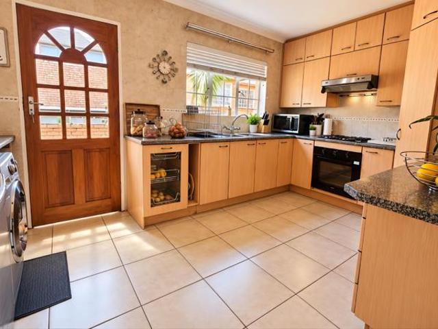 Townhouse for sale in West Rand Garden estates, Westonaria Local Municipality