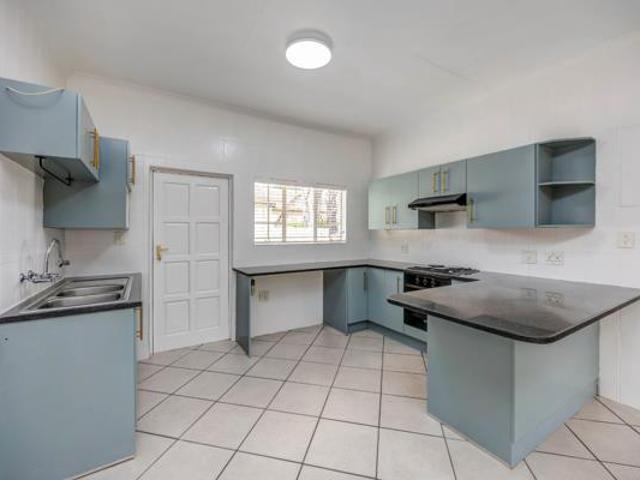 Townhouse for sale in West Rand Garden estates, Westonaria Local Municipality