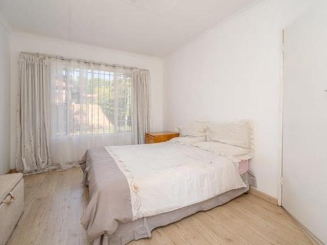 Townhouse for sale in West Rand Garden estates, Westonaria Local Municipality