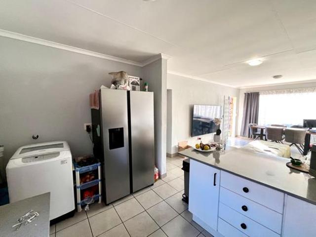 Townhouse for rent in Westonaria, Gauteng
