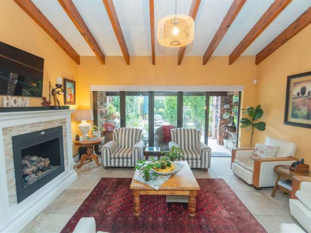 Townhouse for sale in Port Elizabeth, Eastern Cape